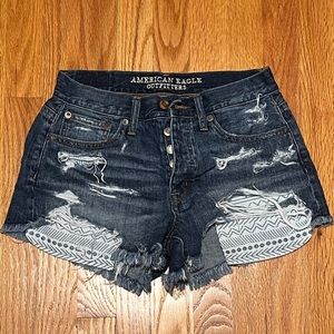 AE Distressed Blue Jean Shorts US 2